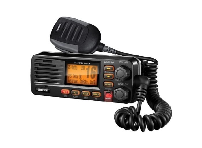 UNIDEN Solara D WATERPROOF VHF/DSC 25W Marine RADIO White offers